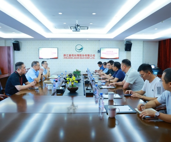 “丝路同源，云顶集团官方网站有约”  河池市宜州招商团走进云顶集团官方网站丝绸，共绘新“丝”路！